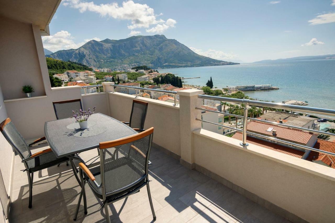 Apartmani Ticinovic 奥米什 外观 照片