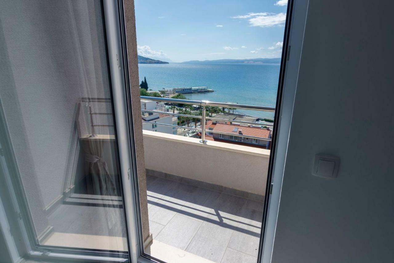 Apartmani Ticinovic 奥米什 外观 照片